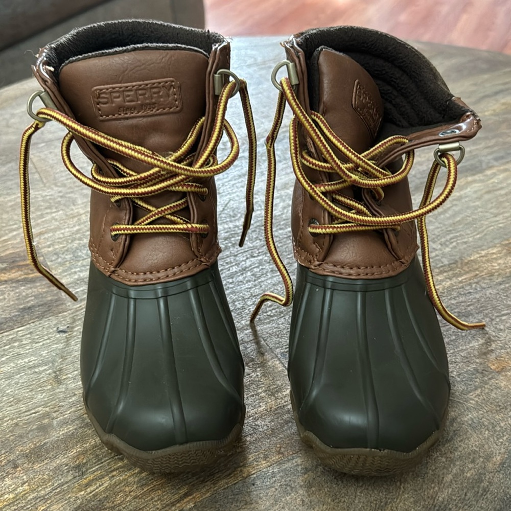 Boys Sperry duck boots
